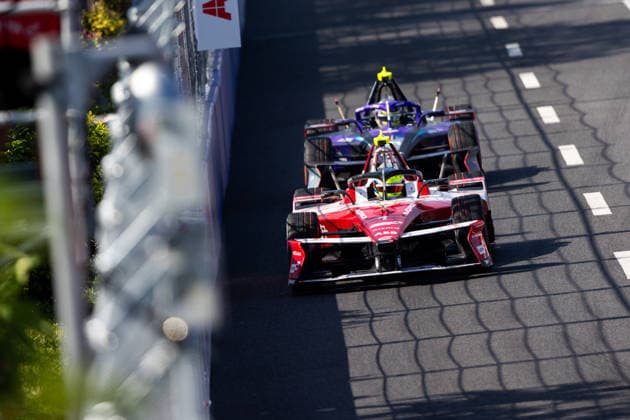 2026 FORMULA E SANYA ePRIX 01 ROWLAND Oliver (gbr), Nissan Formula E Team, Nissan e-4ORCE 05, action during the 2026 Sanya ePrix, 11th round of the 2025-26 ABB FIA Formula E World Championship, WM, Weltmeisterschaft on the Sanya Street Circuit from June 18 to 20, 2026 in Sanya, China - SanyaChina  Copyright: xDamienxDoumerguex