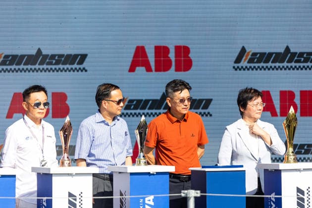 2026 FORMULA E SANYA ePRIX podium, portrait, during the 2026 Sanya ePrix, 11th round of the 2025-26 ABB FIA Formula E World Championship, WM, Weltmeisterschaft on the Sanya Street Circuit from June 18 to 20, 2026 in Sanya, China - SanyaChina  Copyright: xDamienxDoumerguex