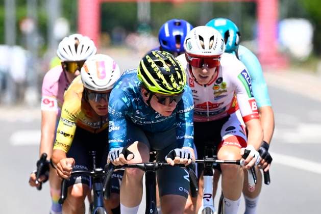 Baloise Belgium Tour 2026 Stage 4 AARSCHOT, BELGIUM - JUNE 20 : Van Vliet Michiel (NED) of Metec - SOLARWATT p b Mantel leading the escape pack during stage 4 of the 95th edition of Baloise Tour of Belgium an UCI ProSeries 2.Pro cycling road race stage for Men Elite of 183.5 km with start in Begijnendijk and finish in Aarschot on June 20, 2026 in Aarschot, Belgium, 20 06 2026 ( Motordriver Stephan Boone - Aarschot Belgium  Copyright: xTomasxSiskx