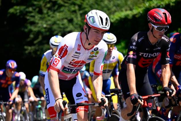 Baloise Belgium Tour 2026 Stage 4 AARSCHOT, BELGIUM - JUNE 20 : Rider of Pauwels Sauzen - Altez Industriebouw Cycling Team in action during stage 4 of the 95th edition of Baloise Tour of Belgium an UCI ProSeries 2.Pro cycling road race stage for Men Elite of 183.5 km with start in Begijnendijk and finish in Aarschot on June 20, 2026 in Aarschot, Belgium, 20 06 2026 ( Motordriver Stephan Boone - Aarschot Belgium  Copyright: xTomasxSiskx