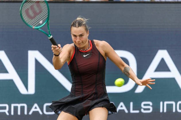 Berlin, 15.06.26, Tennis: VANDA Pharmaceuticals BERLIN TENNIS OPEN 2026 im Steffi-Graf-Stadion. Damen, Einzel. A. Sabalenka vs gegen Jessica Pegula. Aryna Sabalenka retourniert einen Ball. VANDA Pharmaceuticals BERLIN TENNIS OPEN 2026 *** Berlin, June 15, 2026, Tennis VANDA Pharmaceuticals BERLIN TENNIS OPEN 2026 at Steffi Graf Stadium Women’s Singles A
