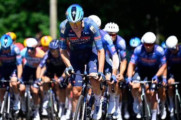 Baloise Belgium Tour 2026 Stage 4 AARSCHOT, BELGIUM - JUNE 20 : Rider of Team Soudal Quick-Step in action during stage 4 of the 95th edition of Baloise Tour of Belgium an UCI ProSeries 2.Pro cycling road race stage for Men Elite of 183.5 km with start in Begijnendijk and finish in Aarschot on June 20, 2026 in Aarschot, Belgium, 20 06 2026 ( Motordriver Stephan Boone - Aarschot Belgium  Copyright: xTomasxSiskx