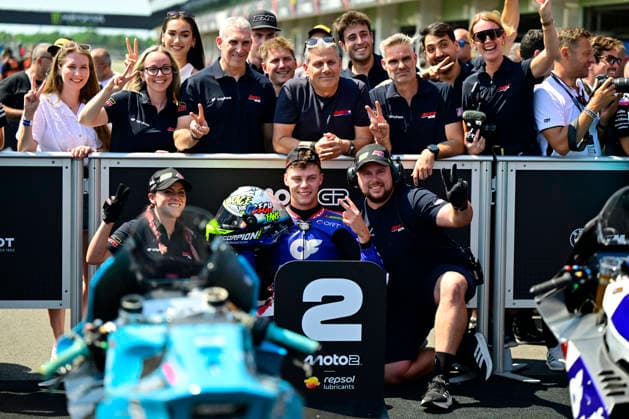 Czech Republic motorcycle Grand Prix, MotoGP World Championship, WM, Weltmeisterschaft qualification Moto2, in Brno, Czech Republic, on June 20, 2026. Filip Salac of Czech Republic, center, OnlyFans American Racing Team. (CTKxPhoto VaclavxSalek) CTKPhotoP2026062003669  CTKPhotoP2026062003669