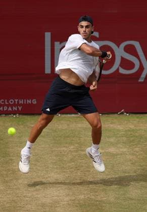 Francisco Cerundolo of Argentina in action HSBC Queen s Club Championships, Day Fifteen, Tennis, Queen s Club, West Kensington, London, UK - 20 Jun 2026London Queen s Club United Kingdom  Copyright: xEllaxLing Shutterstockx 16929307i