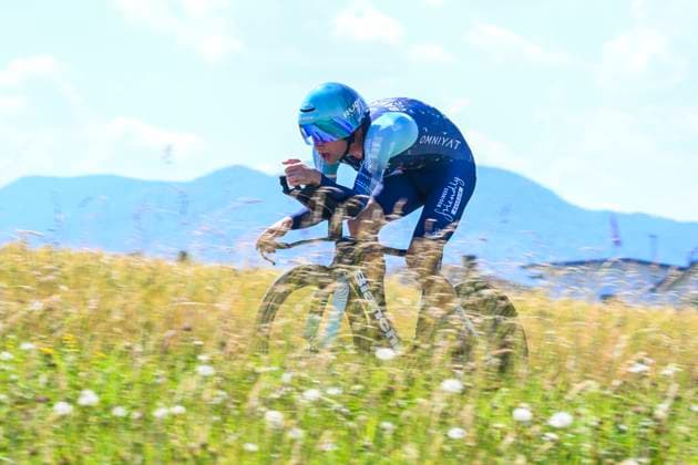 Tour de Suisse 2026 Stage 4 AARBURG, SWITZERLAND - JUNE 20 : Segaert Alec (BEL) of Bahrain Victorius in action during stage 4 of the 89th edition of Tour de Suisse an UCI World Tour 2.UWT Individual Time Trial stage for Men Elite of 23.8 km with start in Aarburg and finish in Aarburg on June 20, 2026 in Aarburg, Switzerland, 20 06 2026 ( Motordriver Guy De Vuyst - Aarburg Switzerland  Copyright: xVincentxKalutx