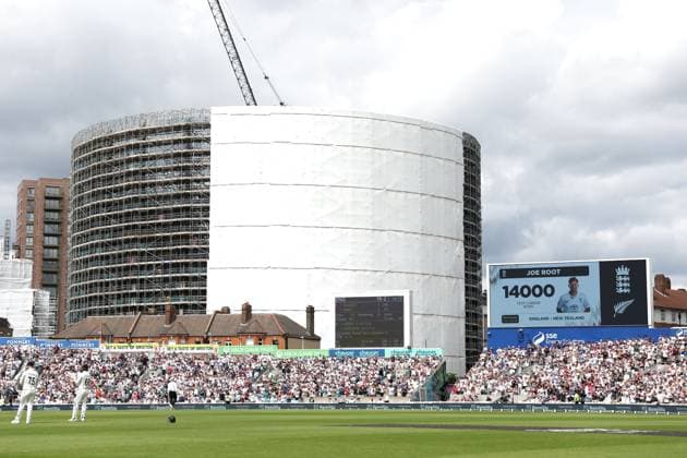 Joe Root passing 14,000 test runs is shown on the big screen England v New Zealand, Second Test, Day Four, Rothesay Test Match Series, Cricket, The Kia Oval, London, UK - 20 Jun 2026London Kia Oval United Kingdom EDITORIAL USE ONLY No use with unauthorised audio, video, data, fixture lists, club league logos or live services. Online in-match use limited to 120 images, no video emulation. No use in betting, games or single club league player publications.  Copyright: xKieranxMcManus Shutterstockx 16928966ap