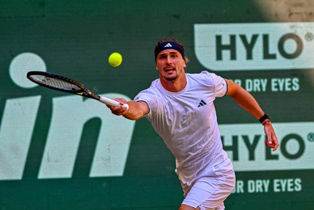 Alexander Zverev (GER) spielt Vorhand TERRA WORTMANN Open 2026, Tennis, ATP, Tennis Herren Tennis Herren 500, Turnier, Hauptfeld, Halbfinale, 20.06.2026, TERRA WORTMANN Open 2026, Tennis, ATP, Tennis Herren 500, Turnier, Hauptfeld, Halbfinale, 20.06.2026 Halle *** Alexander Zverev (GER) hits a forehand at the TERRA WORTMANN Open 2026, Tennis, ATP, Mens 500, Tournament, Main Draw, Semifinals, June 20, 2026, TERRA WORTMANN Open 2026, Tennis, ATP, Men’s 500, Tournament, Main Draw, Semifinals, June 20, 2026, Halle,detected_source_language Copyright: xEibner-Pressefoto RobertxGertzenx EP_RGN