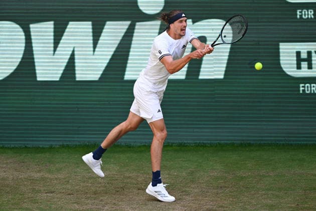 Alexander Zverev GER 20.06.2026 ¢ Tennis ¢ TERRA WORTMANN OPEN ¢ ATP, Tennis Herren 500, heristo-arena-Halle (Westfalen), TERRA WORTMANN OPEN, NRW Germany *** Alexander Zverev GER June 20, 2026 ¢ Tennis ¢ TERRA WORTMANN OPEN ¢ ATP 500, heristo arena Halle Westfalen, TERRA WORTMANN OPEN, North Rhine-Westphalia, Germany,detected_source_language Copyright: xpepphotox xPeterxEppingerx pep00321, pep_20260620_hm_377358