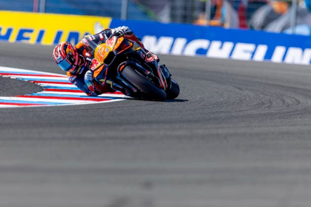 MotoGP of Czechia - Sprint & Qualifying Number 12 Red Bull KTM Tech3 rider Maverick Vinales participates in qualifying at the 2026 MotoGP Grand Prix of Czechia. Brno Brno Czech Republic  Copyright: xStephenxBlackberryx originalFilename:blackberry-2026moto260620_npygV.jpg