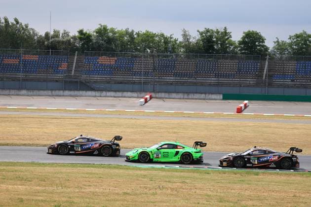 90 Ricardo Feller (CH Manthey), Porsche 911 GT3 R Evo, action Photo: Hoch Zwei Klettwitz Germany *** 90 Ricardo Feller (CH Manthey), Porsche 911 GT3 R Evo, action photo at Hoch Zwei, Klettwitz, Germany,detected_source_language