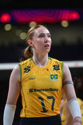 China v Brazil - 2026 FIVB Volleyball Nations League ANKARA, TURKIYE - JUNE 20: Julia Isabelle Bergmann (17) of Brazil during the 2026 FIVB Volleyball Nations League (VNL) Week 2 match between China and Brazil at Ankara Sports Hall in Ankara, Turkiye on June 20, 2026. Akin Celiktas Anadolu Ankara Turkey. Editorial use only. Please get in touch for any other usage.  Copyright: x2026xAnadoluxAkinxCeliktasx