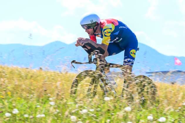 Tour de Suisse 2026 Stage 4 AARBURG, SWITZERLAND - JUNE 20 : Mollema Bauke (NED) of Lidl Trek in action during stage 4 of the 89th edition of Tour de Suisse an UCI World Tour 2.UWT Individual Time Trial stage for Men Elite of 23.8 km with start in Aarburg and finish in Aarburg on June 20, 2026 in Aarburg, Switzerland, 20 06 2026 ( Motordriver Guy De Vuyst - Aarburg Switzerland  Copyright: xVincentxKalutx