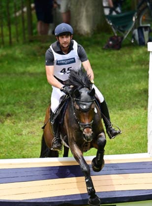 GER; Luhmuehlen 2026 Vielseitigkeit, CCI4*-S Meßmer Trophy: Gelaende 20.06.2026, GER; Luhmuehlen 2026, Vielseitigkeit, CCI4*-S Meßmer Trophy: Gelaende im Bild Nicolai Aldinger (GER) auf Palm Beach am Longines Teich *** GER Luhmuehlen 2026 Eventing, CCI4 S Meßmer Trophy Cross-Country June 20, 2026, GER Luhmuehlen 2026, Eventing, CCI4 S Meßmer Trophy Cross-Country nordphotoxGmbH xWitke nph00002
