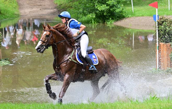 GER; Luhmuehlen 2026 Vielseitigkeit, CCI4*-S Meßmer Trophy: Gelaende 20.06.2026, GER; Luhmuehlen 2026, Vielseitigkeit, CCI4*-S Meßmer Trophy: Gelaende im Bild Karin Donckers (BEL) auf Leipheimer vanÂ t Verahof am Longines Teich *** GER Luhmuehlen 2026 Eventing, CCI4 S Meßmer Trophy Cross-Country June 20, 2026, GER Luhmuehlen 2026, Eventing, CCI4 S Meßmer Trophy Cross-Country—Pictured nordphotoxGmbH xWitke nph00002