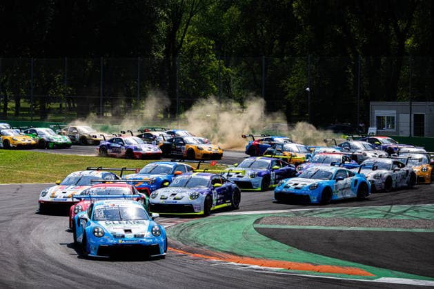 MOTORSPORTS - Porsche Carrera Cup - Porsche Carrera Cup Photo by IPA ABACAPRESS.COM85882539 - Race 1 Start, led by Senna Van Soelen (NED) - Porsche Carrera Cup Italia, Rounds 5-6. At the Autodromo di Monza in Monza, MB. On June 20, 2026. Monza Italy  Copyright: xIPAxSport ABACAx