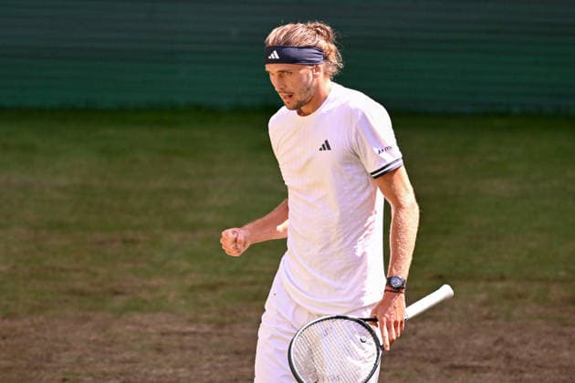 Alexander Zverev GER zeigt die Faust 20.06.2026 ¢ Tennis ¢ TERRA WORTMANN OPEN ¢ ATP, Tennis Herren 500, heristo-arena-Halle (Westfalen), TERRA WORTMANN OPEN, NRW Germany *** Alexander Zverev (GER) pumps his fist, June 20, 2026 ¢ Tennis ¢ TERRA WORTMANN OPEN ¢ ATP 500, heristo arena Halle Westfalen, TERRA WORTMANN OPEN, North Rhine-Westphalia, Germany,detected_source_language Copyright: xpepphotox xPeterxEppingerx pep00321, pep_20260620_hm_377446
