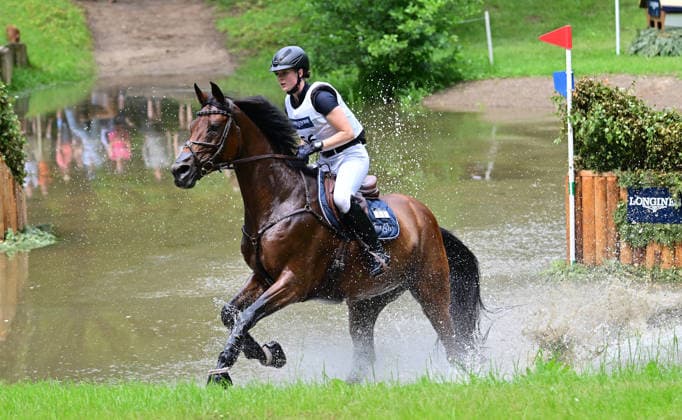 GER; Luhmuehlen 2026 Vielseitigkeit, CCI4*-S Meßmer Trophy: Gelaende 20.06.2026, GER; Luhmuehlen 2026, Vielseitigkeit, CCI4*-S Meßmer Trophy: Gelaende im Bild Pauline Knorr (GER) auf Aevolet M-A-F am Longines Teich *** GER Luhmuehlen 2026 Eventing, CCI4 S Meßmer Trophy Cross-Country June 20, 2026, GER Luhmuehlen 2026, Eventing, CCI4 S Meßmer Trophy Cross-Country nordphotoxGmbH xWitke nph00002