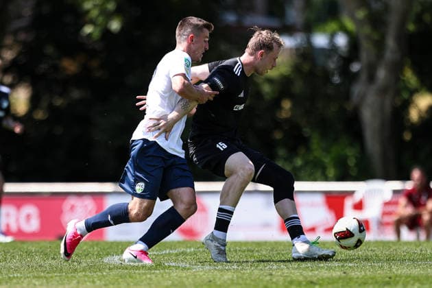 2026.06.20, xkwix, Fußball, Testspiel, SC Spelle-Venhaus - FC Gütersloh, Arena am Stuckenberg, Saison 2026 2027: Zweikampf von Aleksandar Kandic (FC Gütersloh 27) DFB regulations prohibit any use of photographs as image sequences and or quasi-video. Photo: xKamilxWilkowskixPressefotoKochx Niedersachsen Deutschland *** June 20, 2026, xkwix, Soccer, Friendly Match, SC Spelle Venhaus vs. FC Gütersloh, Arena am Stuckenberg, 2026–2027 season, tackle by Aleksandar Kandic, FC Gütersloh 27. DFB regulations prohibit any use of photographs as image sequences and or quasi-video. Photo