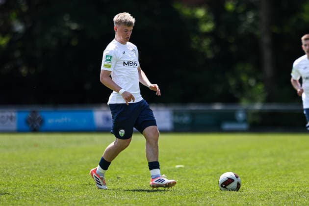 2026.06.20, xkwix, Fußball, Testspiel, SC Spelle-Venhaus - FC Gütersloh, Arena am Stuckenberg, Saison 2026 2027: Erik Lanfer (FC Gütersloh 28) DFB regulations prohibit any use of photographs as image sequences and or quasi-video. Photo: xKamilxWilkowskixPressefotoKochx Niedersachsen Deutschland *** June 20, 2026, xkwix, soccer, friendly match, SC Spelle Venhaus vs. FC Gütersloh, Arena am Stuckenberg, 2026–2027 season, Erik Lanfer, FC Gütersloh 28. DFB regulations prohibit any use of photographs as image sequences and or quasi-video. Photo