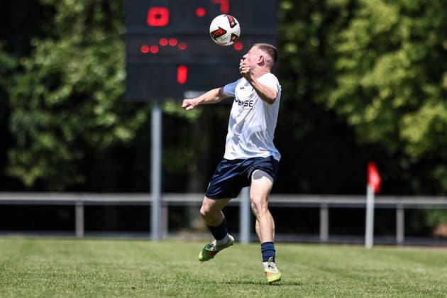 2026.06.20, xkwix, Fußball, Testspiel, SC Spelle-Venhaus - FC Gütersloh, Arena am Stuckenberg, Saison 2026 2027: Justin Lukas (FC Gütersloh 21) DFB regulations prohibit any use of photographs as image sequences and or quasi-video. Photo: xKamilxWilkowskixPressefotoKochx Niedersachsen Deutschland *** June 20, 2026, xkwix, soccer, friendly match, SC Spelle Venhaus vs. FC Gütersloh, Arena am Stuckenberg, 2026–2027 season, Justin Lukas, FC Gütersloh 21. DFB regulations prohibit any use of photographs as image sequences and or quasi-video. Photo