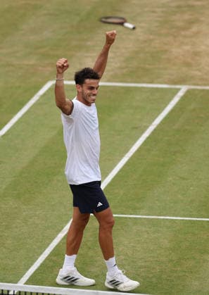 Francisco Cerundolo of Argentina celebrates on match point HSBC Queen s Club Championships, Day Fifteen, Tennis, Queen s Club, West Kensington, London, UK - 20 Jun 2026London Queen s Club United Kingdom  Copyright: xEllaxLing Shutterstockx 16929307ay