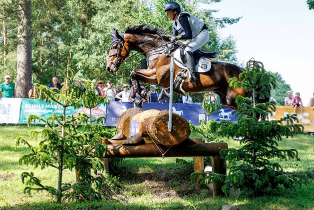 LUHMÜHLEN - Longines Horse Trail 2026, LUHMÜHLEN - Longines Horse Trail 2026 DE LIEDEKERKE - MEIER Lara (BEL), Kiarado d Arville CCI4*-S Meßmer Trophy Deutsche Meisterschaft 2026 Gelände Cross Country Luhmühlen, Turniergelände 20. June 2026 - *** LUHMÜHLEN Longines Horse Trail 2026, LUHMÜHLEN Longines Horse Trail 2026 DE LIEDEKERKE MEIER Lara BEL, Kiarado dArville CCI4 S Meßmer Trophy German Championship 2026 Cross-Country Luhmühlen, Competition Grounds June 20, 2026,detected_source_language