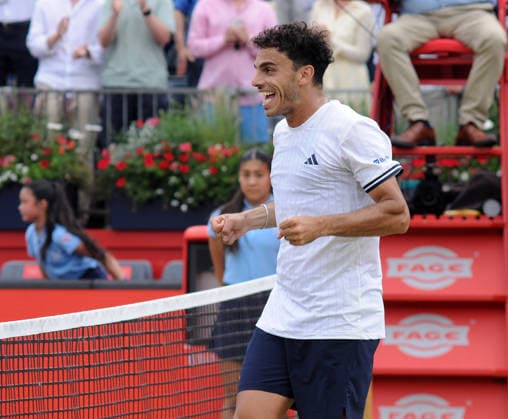 Tennis - HSBC Queen™s Club Championships - Men s ATP, Tennis Herren Tour 500 Tournament - Queen™s Club, London - Saturday 20th June 2026 Men™s Singles Semi Final, Andy Murray Arena: Brandon Nakashima (USA) vs. Francisco Cerundolo (ARG) Francisco Cerundolo celebrates winning the match at the net 