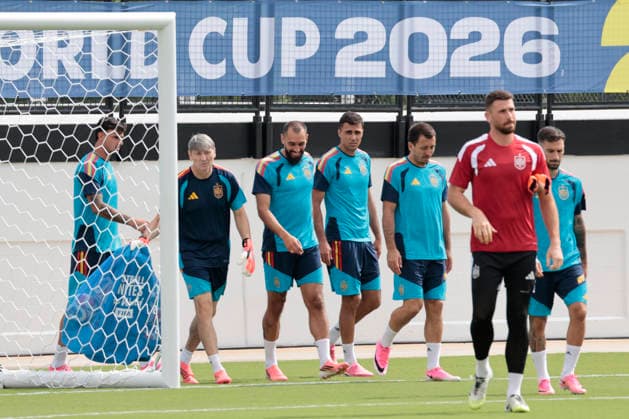 Spain s players take part in a training session in Atlanta, Spain, 20 June 2026. Spain will face Saudi Arabia in their 2026 FIFA World Cup, WM, Weltmeisterschaft, Fussball group H soccer on 21 June. Spain s training session !ACHTUNG: NUR REDAKTIONELLE NUTZUNG!  Copyright: xLavandeiraxJrx GRAF2081 20260620-55020657250_1