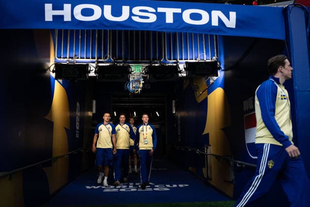 260620 Gustaf Lagerbielke, goalkeeper Jacob Widell Zetterström and Alexander Bernhardsson of Sweden arrive at Houston Stadium ahead of the FIFA World Cup, WM, Weltmeisterschaft, Fussball 2026 football match between Netherlands and Sweden on June 20, 2026 in Houston. Photo: Petter Arvidson BILDBYRAN kod PA PA1246 bbeng fotboll football soccer fotball vm fotbolls-vm fotball-vm fotbolls-vm 2026 fifa world cup 2026 sverige sweden sverige a netherlands nederländerna *** June 26, 2020  Copyright: PETTERxARVIDSON BB260620PA015