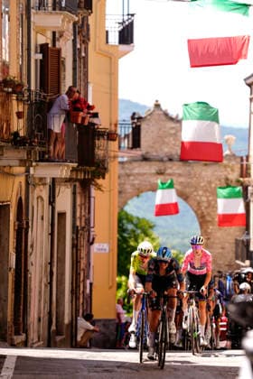 The pack rides during Stage 7 of the Giro Next Gen 2026, from Sulmona to Piana delle Mele (Guardiagrele), Italy, Saturday, June 20, 2026.  Copyright: xFabioxFerrari LaPressex