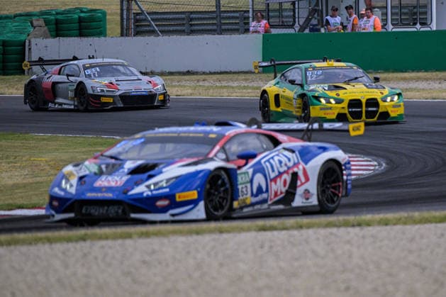 ADAC GT Masters, Dekra Lausitzring 2026 20.06.2026 ab 9.00 Uhr Schipkau OT Klettwitz, Dekra Lausitzring Im Foto: 163 James Southern (USA),Jonas Karklys (LTU) LIQUI MOLY Team Engstler,12 Joseph Ellerine (RSA),Jean-Luc Duran (MEX) FK Performance Motorsport, 11 Tim Zimmermann (GER),Leyton Fourie (RSA) FK Performance Motorsport ADAC GT Masters, Dekra Lausitzring 2026 Schipkau OT Klettwitz Brandenburg Deutschland *** ADAC GT Masters, Dekra Lausitzring 2026, June 20, 2026, starting at 9 Copyright: xEHLxMedia MichelxKöhlerx 20262006-GT Masters-1 Rennen-Dekra-Lausitzring_021
