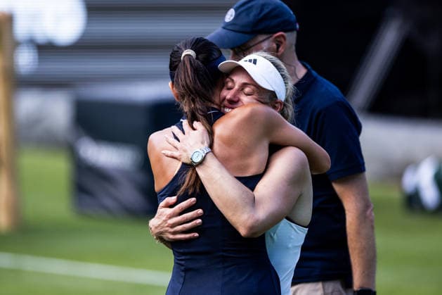 BAD HOMBURG, GERMANY - JUNE 20: Ana Ivanovic (SRB) and Angelique Kerber (GER) hug during The Final Serve - Angelique Kerber (GER) vs Ana Ivanovic (SRB) at the Bad Homburg Open powered by Solarwatt at Kurpark Bad Homburg on June 20, 2026 in Bad Homburg, Germany. Hessen Germany Copyright: xSteffiexWunderlx