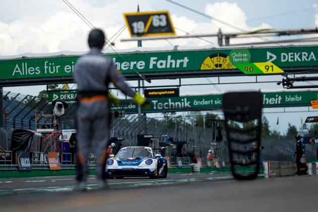 ADAC GT Masters, 5. + 6. Rennen DEKRA Lausitzring 2026 14 Porsche 911 GT3 R (992), razoon - more than racing: Pavel Lefterov, Mark Kastelic - picture by Gruppe C Photography Schipkau DEKRA Lausitzring Germany Copyright: xGruppexCxPhotographyx
