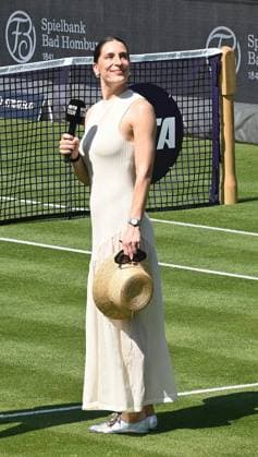 20.06.2026 xhpx Bad Homburg, Kurpark Tennisturnier der Kategorie WTA, Tennis Damen 500 der WTA Tour Bad Homburg Open 2026 Abschiedsmatch Angelique Kerber gegen Freundin Ana Ivanovic Bild zeigt: Ex-Profi Andrea Petkovic *** June 20, 2026 xhpx Bad Homburg, Kurpark WTA 500-category tennis tournament on the WTA Tour