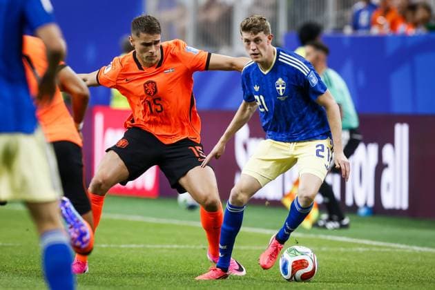 HOUSTON - (lr) during the FIFA 2026 World Cup Group F match between the Netherlands and Sweden at Houston Stadium on June 20, 2026 in Houston, United States. KOEN VAN WEEL ANP FIFA World Cup, WM, Weltmeisterschaft, Fussball 2026 group stage 2026 xVIxANPxSportx xxANPxIVx 561521705 originalFilename: 561521705.jpg