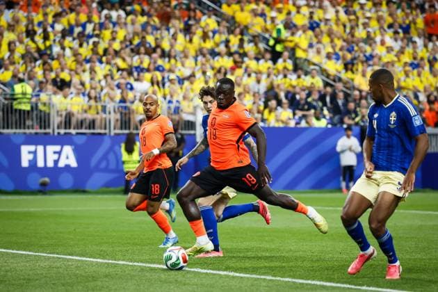 HOUSTON - Brian Brobbey of the Netherlands scores the 1-0 during the FIFA 2026 World Cup Group F match between the Netherlands and Sweden at Houston Stadium on June 20, 2026, in Houston, United States. KOEN VAN WEEL ANP FIFA World Cup, WM, Weltmeisterschaft, Fussball 2026 group stage 2026 xVIxANPxSportx xxANPxIVx 561521879 originalFilename: 561521879.jpg