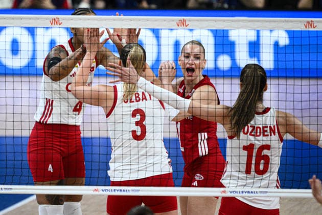 Turkiye v Germany - 2026 FIVB Volleyball Nations League ANKARA, TURKIYE - JUNE 20: Players of Turkiye national volleyball team celebrate scoring a point during the 2026 FIVB Volleyball Nations League (VNL) Pool 2 match between Turkiye and Germany at Ankara Sports Hall in Ankara, Turkiye on June 20, 2026. Akin Celiktas Anadolu Ankara Turkey. Editorial use only. Please get in touch for any other usage.  Copyright: x2026xAnadoluxAkinxCeliktasx