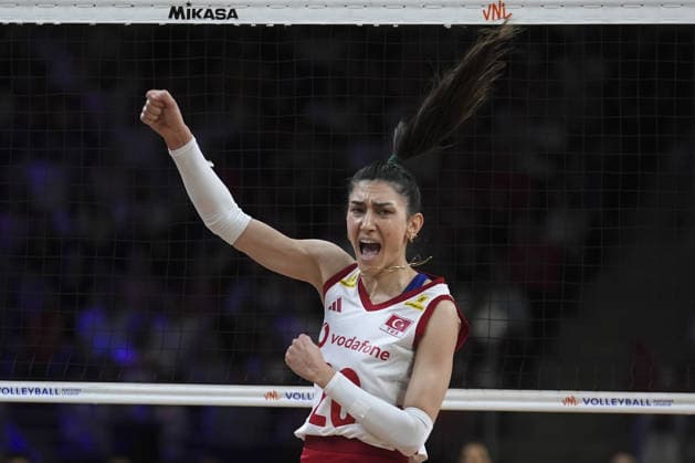 Turkiye v Germany - 2026 FIVB Volleyball Nations League ANKARA, TURKIYE - JUNE 20: Yaprak Erkek (20) of Turkiye celebrates scoring a point during the 2026 FIVB Volleyball Nations League (VNL) Pool 2 match between Turkiye and Germany at Ankara Sports Hall in Ankara, Turkiye on June 20, 2026. Dilara Irem Sancar Anadolu Ankara Turkey. Editorial use only. Please get in touch for any other usage.  Copyright: x2026xAnadoluxDilaraxIremxSancarx