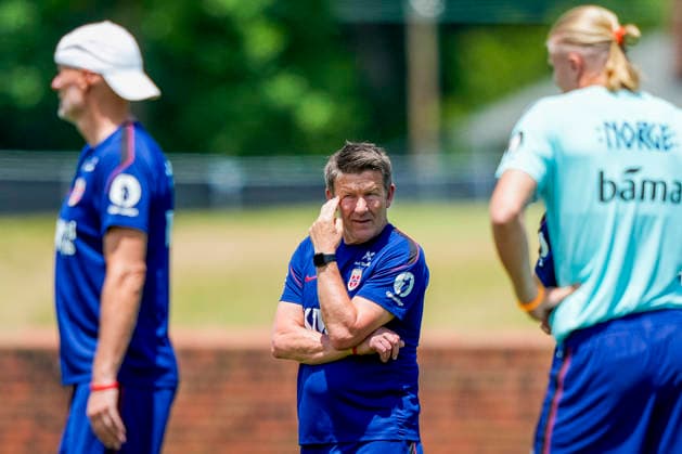 World Cup 2026 Greensboro , USA 20260620. Norway s technical coordinator Bard Wiggen during a training session with the Norwegian men s national football team at The University of North Carolina Greensboro (UNCG). Photo: Fredrik Varfjell NTB Greensboro United States EDITORIAL USE ONLY. RESTRICTED USE FOR BETTING COMPANIES Ref:_SPOcel6HwLjOSA.jpg *** 2026 World Cup in Greensboro, USA 20260620 Norway’s technical coordinator Bard Wiggen during a training session with the Norwegian men’s national soccer team at the University of North Carolina at Greensboro (UNCG). Photo  Copyright: xFredrikxVarfjellx xNTBx