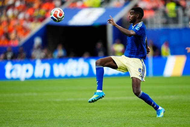 HOUSTON, USA 20260620 Sveriges Alexander Isak under fotbollsmatchen mellan Nederländerna och Sverige i grupp F pa Houston Stadium, USA, under fotbolls-VM. ***Bilden ingar i SPORTPAKET. För övriga BETALBILD*** HOUSTON USA x9200x *** HOUSTON, USA 20260620 Swedens Alexander Isak during the soccer match between the Netherlands and Sweden in Group F at Houston Stadium, USA, during the World Cup This image is included in the SPORT PACKAGE; for other images, see PAID CONTENT HOUSTON, USA x9200x,detected_source_language  Copyright: xBjörnxLarssonxRosvall TTx FOTBOLLS-VM 2026 NEDERLÄNDERNA - SVERIGE