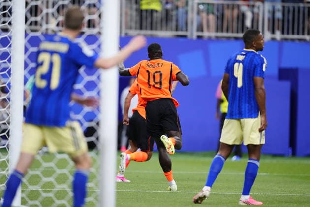 Netherlands v Sweden - FIFA World Cup, WM, Weltmeisterschaft, Fussball 2026 - Group F HOUSTON, USA - JUNE 20: Brian Brobbey (19) of Netherlands celebrates after scoring his team s second goal during the 2026 FIFA World Cup First Stage Group F match between Netherlands and Sweden at NRG Stadium (Houston Stadium) in Houston, Texas, United States on June 20, 2026. Jose Hernandez Anadolu Texas United States. Editorial use only. Please get in touch for any other usage.  Copyright: x2026xAnadoluxJosexHernandezx