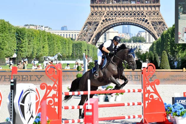 Serge Varsano sur Ostwind 59 - Prix Joone lors de la 12ème édition Longines Paris Eiffel Jumping au pied de la Tour Eiffel sur le Champ-de-Mars à Paris, France le 20 juin 2026 Perusseau Veeren Bestimage Prize Joone at the 12th Longines Paris Eiffel Jumping event at the foot of the Eiffel Tower on the Champ de Mars in Paris, France on June 20, 2026 Paris France  Copyright: xVeeren-Perusseau BestimagexVeeren-Perusseau Bestimagex