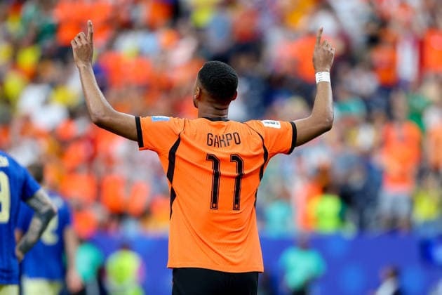 Cody Gakpo (Netherlands) celebrates after scoring his team s third goal during the FIFA World Cup, WM, Weltmeisterschaft, Fussball 2026 Group F match between Netherlands and Sweden at Houston Stadium on June 20, 2026 in Houston, United States. (Photo by Torbjorn Tande DeFodi Images) - *** Cody Gakpo of the Netherlands celebrates after scoring his teams third goal during the 2026 FIFA World Cup Group F match between the Netherlands and Sweden at Houston Stadium on June 20, 2026, in Houston, United States. Photo by Torbjorn Tande, DeFodi Images,detected_source_language