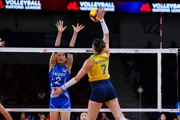 China V Brazil - Volleyball Nations League 2026 Ankara Stage Rosamaria Montibeller 7 participates in the FIVB Volleyball Nations League (VNL) match between China and Brazil at the Ankara Arena in Ankara, Turkey, on June 20, 2026. Ankara Turkey  Copyright: xÃ‡aÄülarxOskayx originalFilename:oskay-chinavbr260620_npFLY.jpg