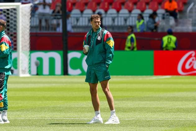 Leon Goretzka 8 (Deutschland), Die Mannschaft steht auf dem Rsaen zusammen, Deutschland vs. Elfenbeinkueste, Fussball, FIFA, Weltmeisterschaft 2026, Gruppenphase, 20.06.2026 Toronto Ontario Kanada *** Leon Goretzka 8 Germany, The team stands together on the field, Germany vs. Ivory Coast, Soccer, FIFA, 2026 World Cup, Group Stage, June 20, 2026, Toronto, Ontario, Canada,detected_source_language Copyright: xkolbert-press ChristianxKolbertx