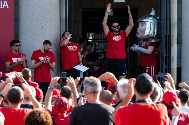 IPA85890012 - Giampaolo Ricci (Olimpia Milano) during the EA7 Emporio Armani Milano - Championship Victory Celebration, an Italian Basketball Serie A game in Milan, Italy, on June 20, 2026  Copyright: xSaraxAngelica IPAxSportx xx 85890012