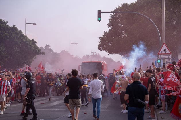 Almeria, Spain - June 20th: Almeria bus arrives to the stadium before the promotion play-off final of La Liga Hypermotion (Segunda Division) match between Almeria and Malaga at UD Almería Stadium on June 20th, 2026 in Almeria, Spain.  Copyright: xAndresxLopezxSheridanxx xSPPx Sportspressphoto_SPR171757