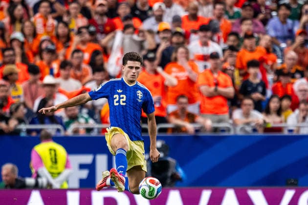 260620 Besfort Zeneli of Sweden during the FIFA World Cup, WM, Weltmeisterschaft, Fussball 2026 football match between Netherlands and Sweden on June 20, 2026 in Houston. Photo: Petter Arvidson BILDBYRAN kod PA PA1246 bbeng fotboll football soccer fotball vm fotbolls-vm fotball-vm fotbolls-vm 2026 fifa world cup 2026 sverige sweden sverige a netherlands nederländerna *** June 20, 2026  Copyright: PETTERxARVIDSON BB260620PA215