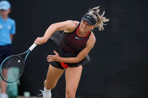 Lexus Nottingham Open - Day Six Iryna Shymanovich competes during the semi-final doubles match at the 2026 Lexus Nottingham Open Women s tennis tournament at the Nottingham Tennis Centre in Nottingham, England, on June 20, 2026. Nottingham Great Britain United Kingdom  Copyright: xOwenxHammondx originalFilename:hammond-2026lexu260620_npDke.jpg