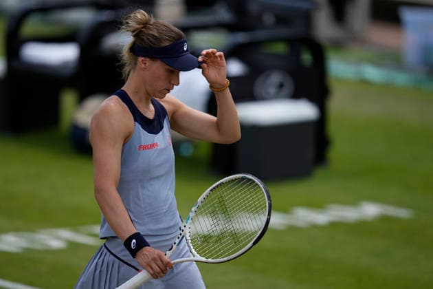 Lexus Nottingham Open - Day Six Viktorija Golubic competes during her semi-final singles match at the 2026 Lexus Nottingham Open Women s tennis tournament at the Nottingham Tennis Centre in Nottingham, England, on June 20, 2026. Nottingham Great Britain United Kingdom  Copyright: xOwenxHammondx originalFilename:hammond-2026lexu260620_np7qq.jpg